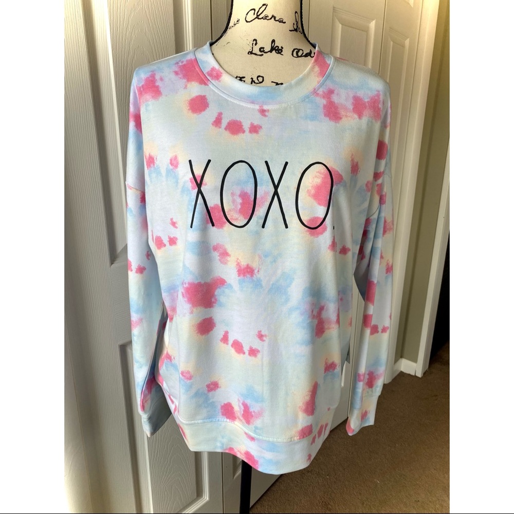 NWT Rae Dunn Tie-dye Crew Neck